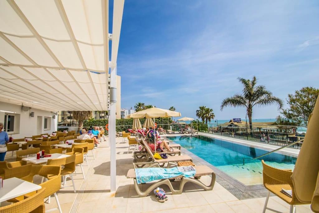 Apartmán Ocean House Bloque 3 Planta 8 By Ivi Real Estate Torremolinos Exteriér fotografie